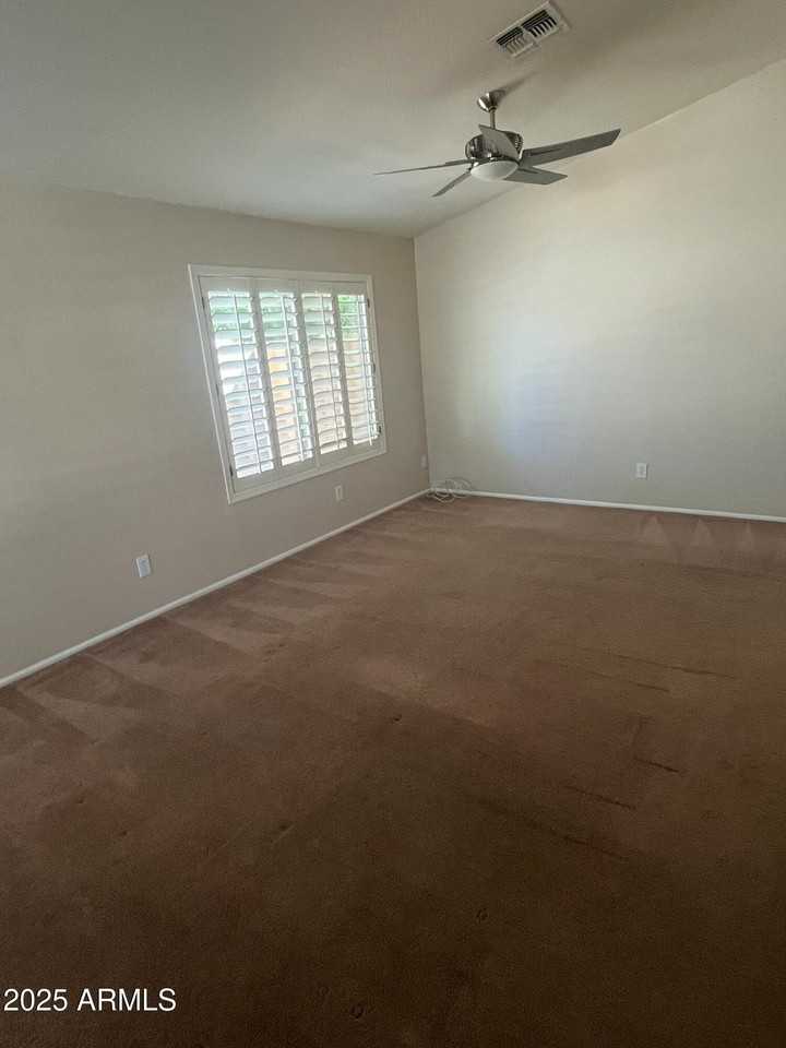 2213 W Madre Del Oro Dr - Photo 6 of 13