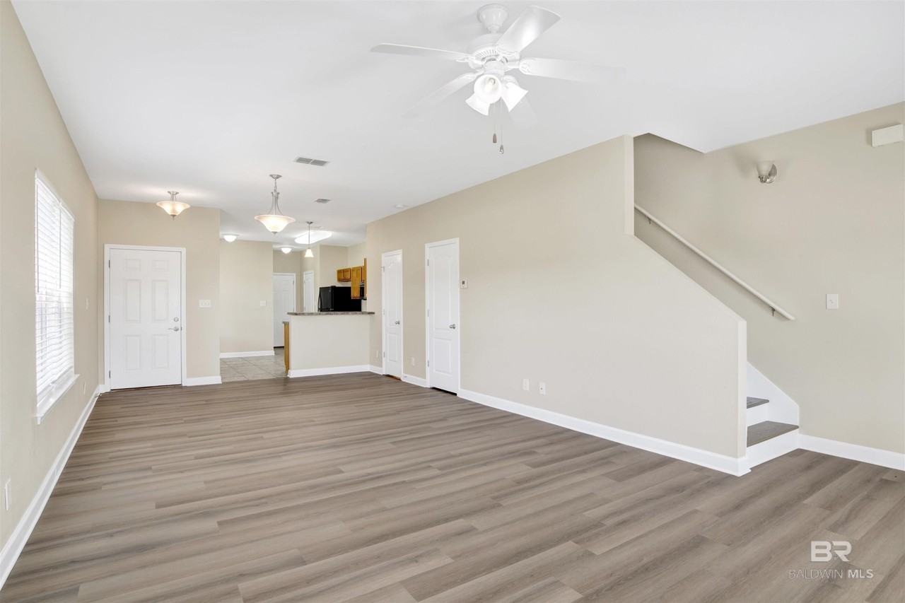 2002 Shelene Way - Photo 5 of 24