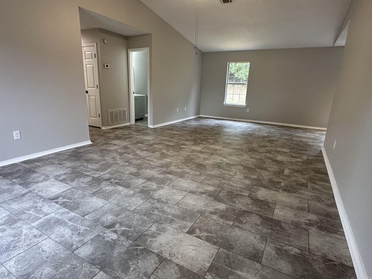 14025 Cottontail Ln - Photo 3 of 32