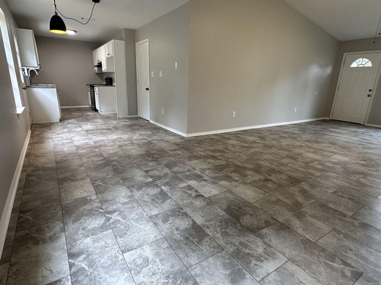 14025 Cottontail Ln - Photo 4 of 32