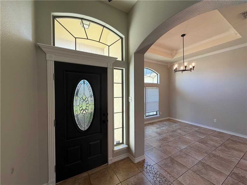 7209 Sebastian Ct - Photo 2 of 29