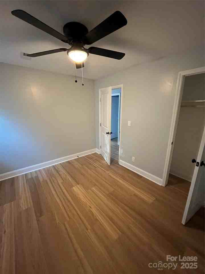 2617 Dundeen St - Photo 6 of 7