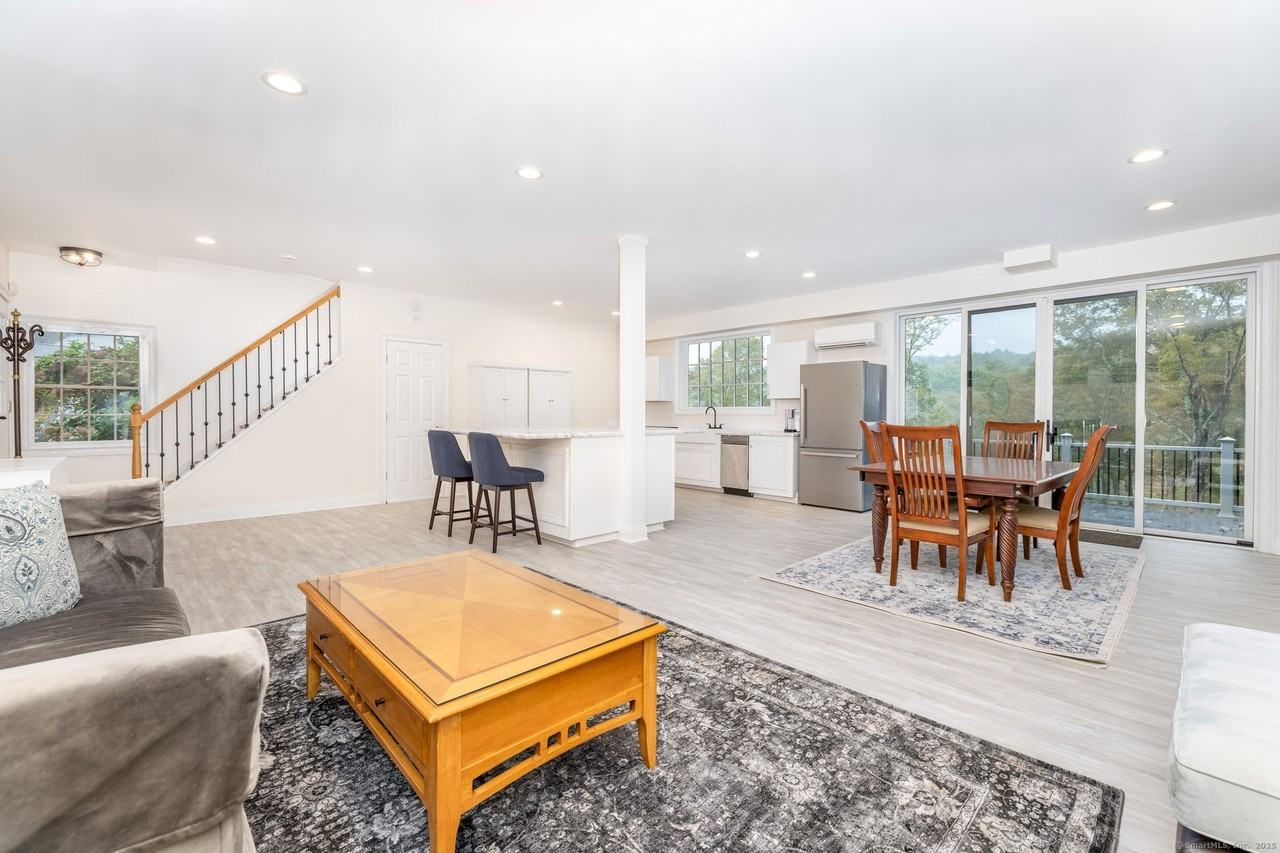 235 White Deer Rocks Rd - Photo 4 of 21