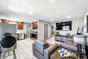 featured image of 5327 Jennifer Dr