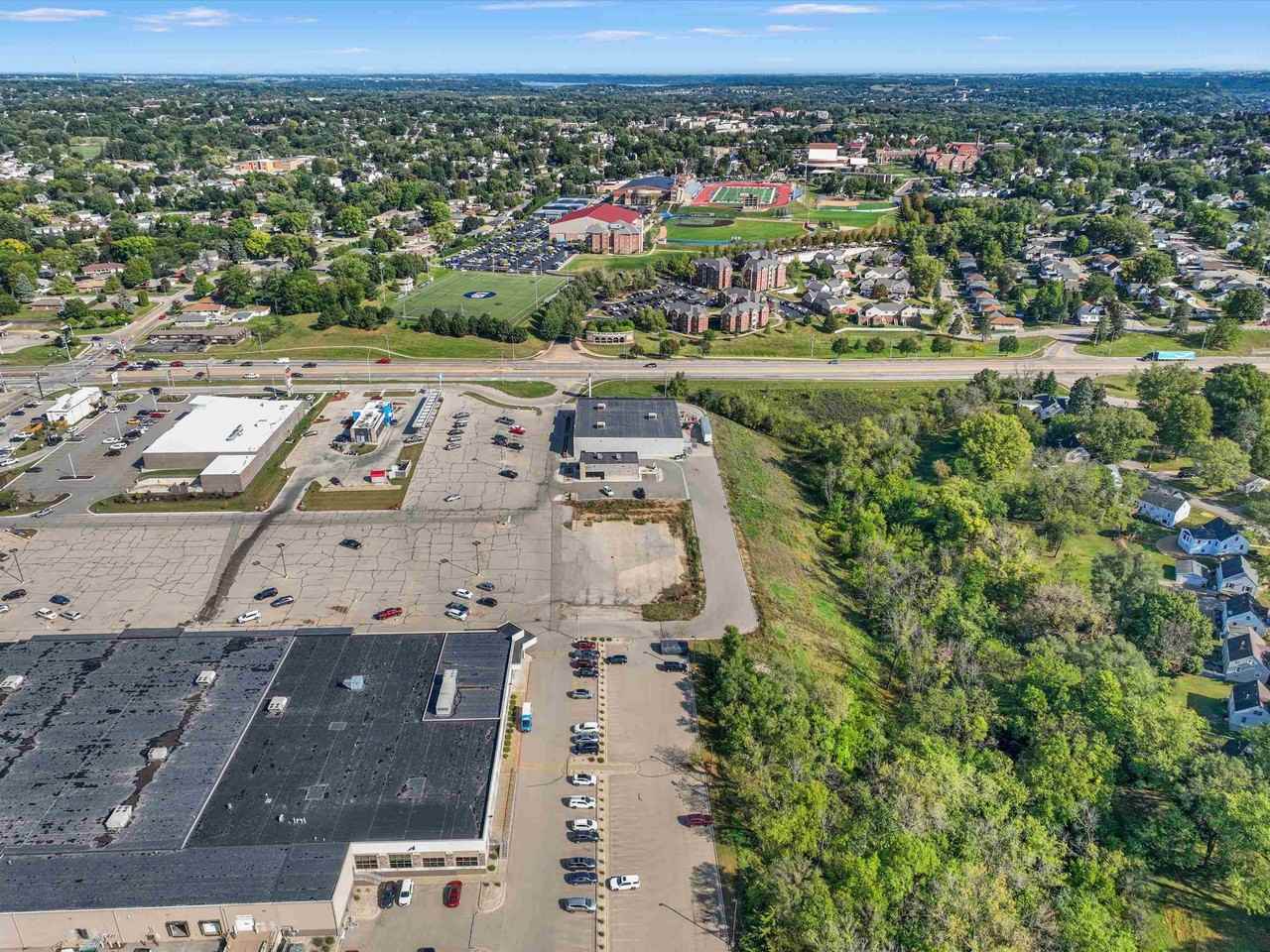 2600 Dodge St - Photo 6 of 22