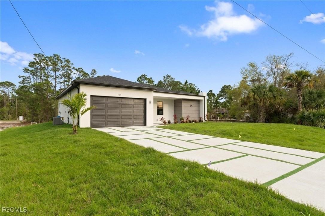 567 Flamingo Ave - Photo 2 of 48