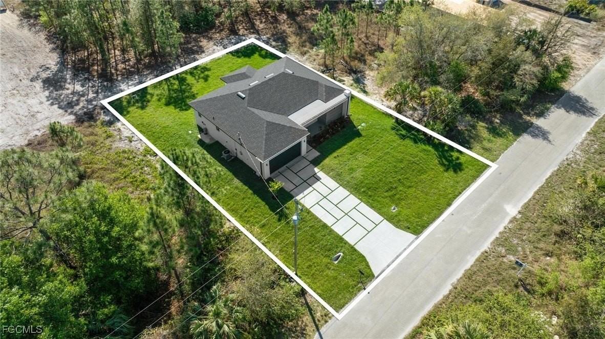 567 Flamingo Ave - Photo 4 of 48