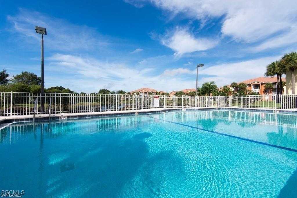 6300 Aragon Way Apt 105 #105 - Photo 3 of 14