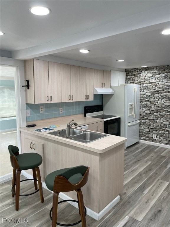 6671 Keystone Ct - Photo 5 of 20