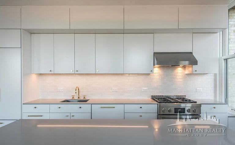 452 Broome Street - Photo 2 of 9