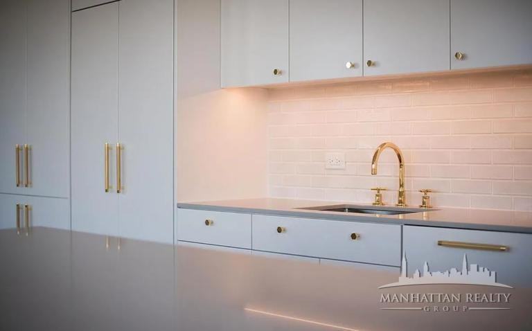 452 Broome Street - Photo 3 of 9