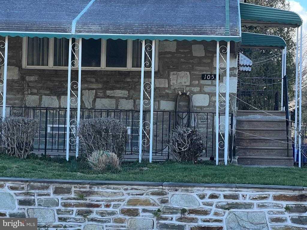 1053 E Sydney St - Photo 2 of 37