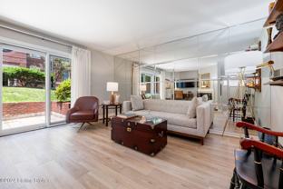 638 S 2nd St #1 - Photo 1 of 1