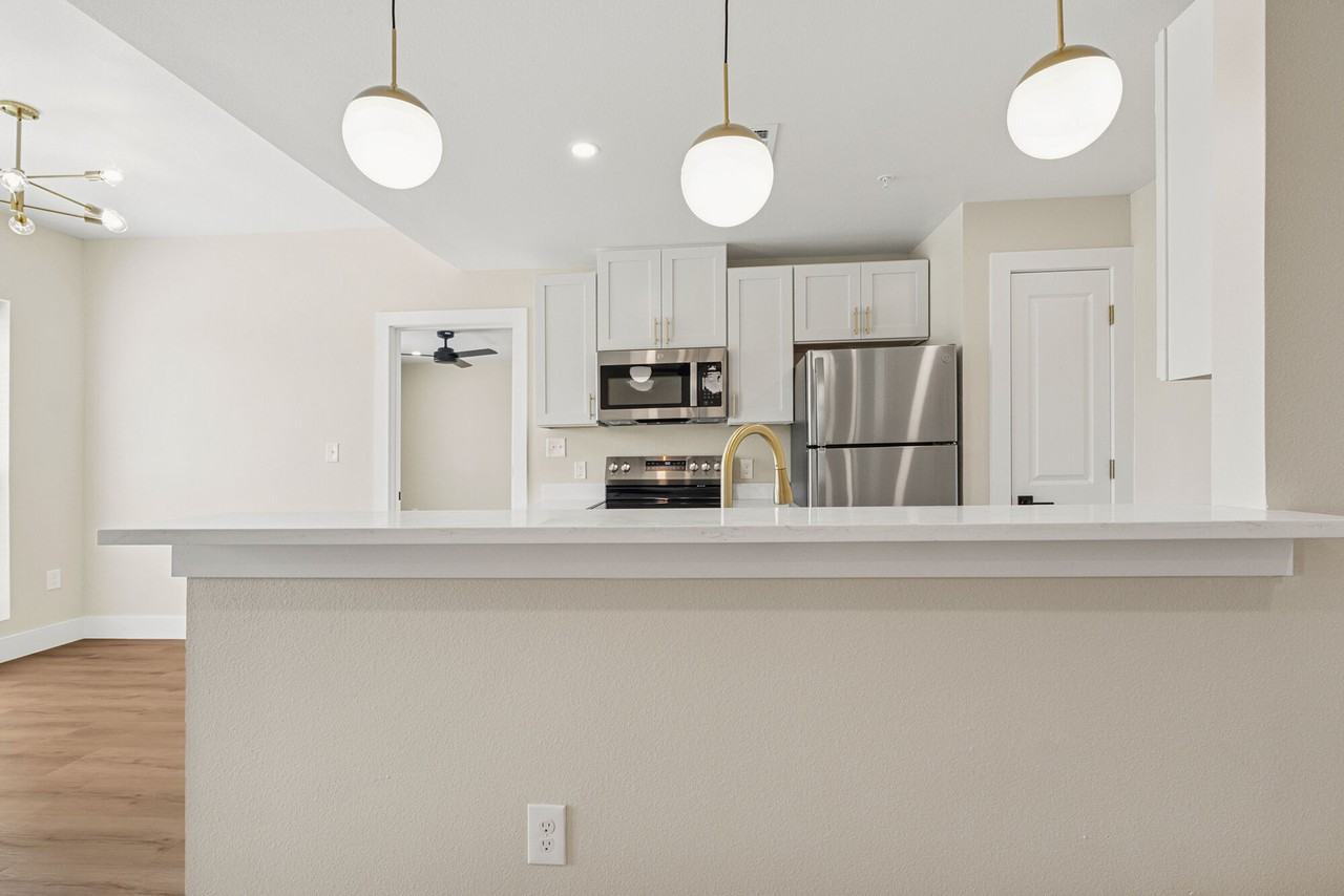 Lake Meadows - Photo 4 of 42