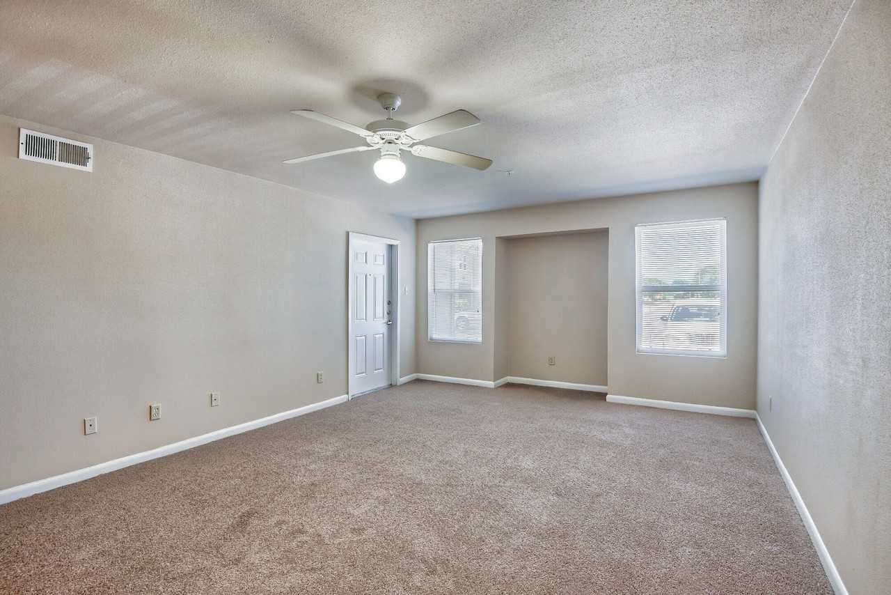 Parc At Marina Landing - Photo 2 of 27