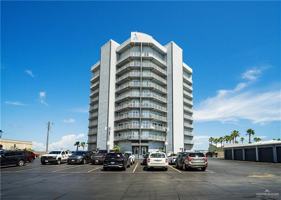 featured image of 2000 Gulf Blvd #401