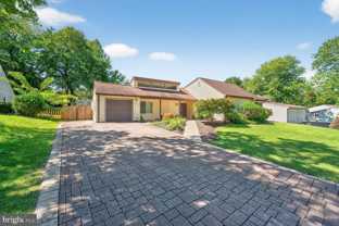 15563 Peach Walker Dr - Photo 1 of 1