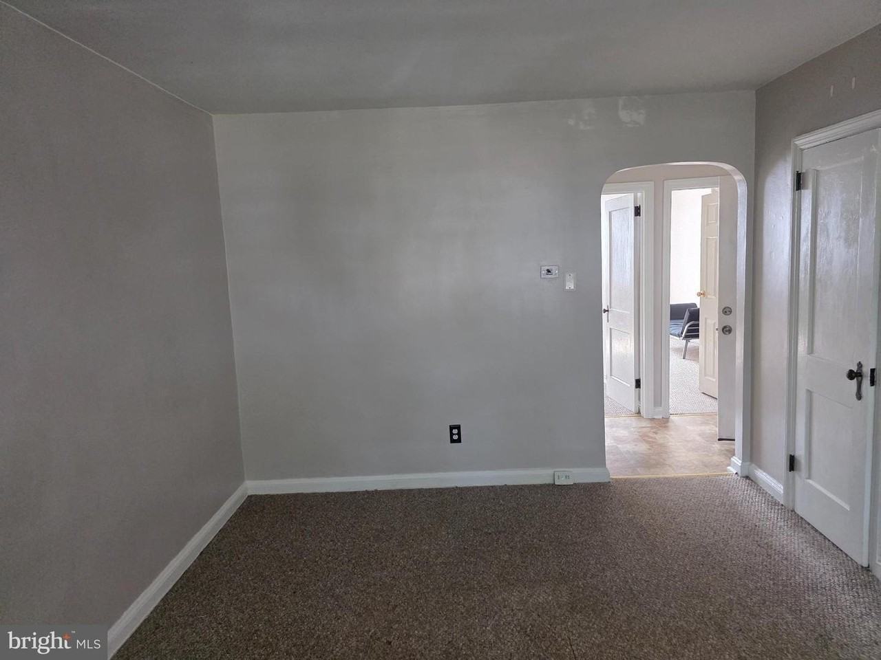 854 Windermere Ave - Photo 4 of 15