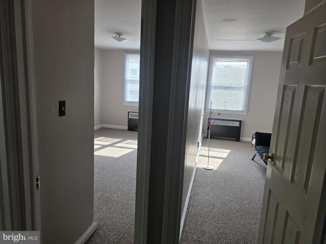 854 Windermere Ave - Photo 5 of 15