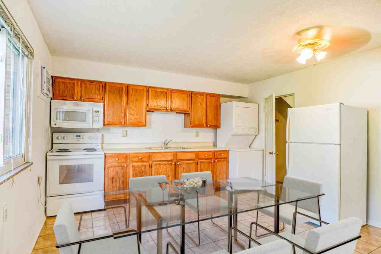 1536 Colfax Street - Photo 3 of 8