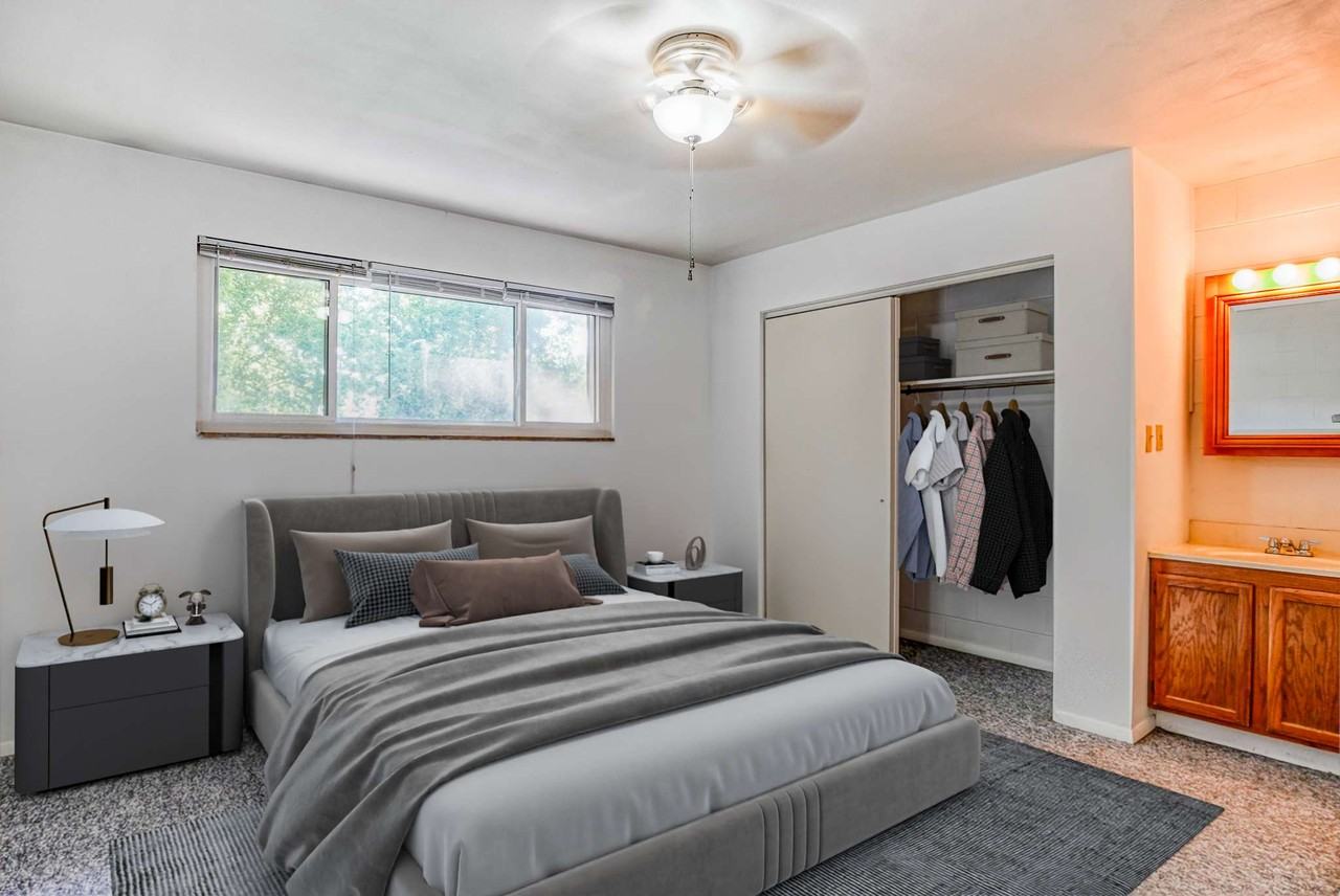 1536 Colfax Street - Photo 5 of 8