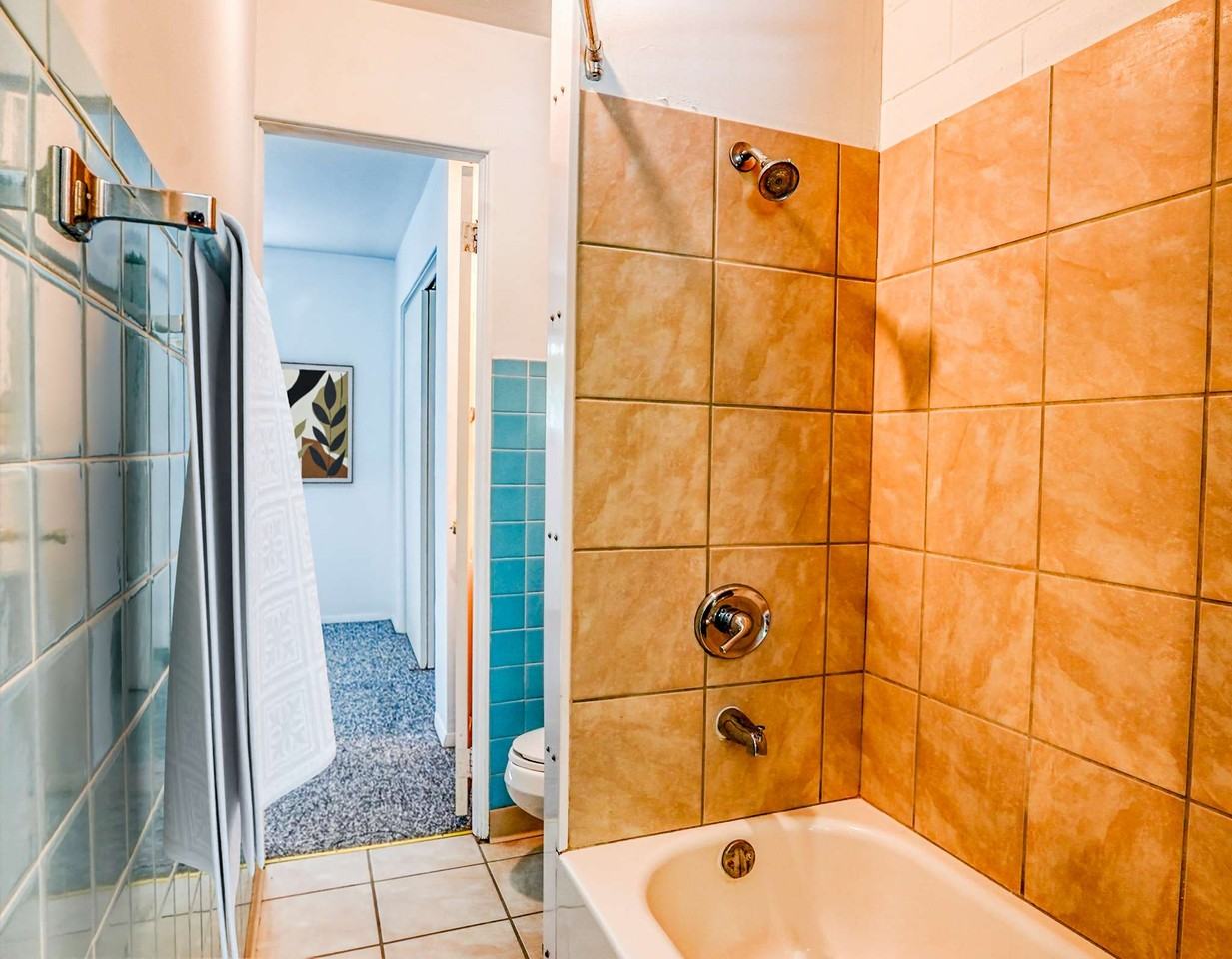 1536 Colfax Street - Photo 6 of 8