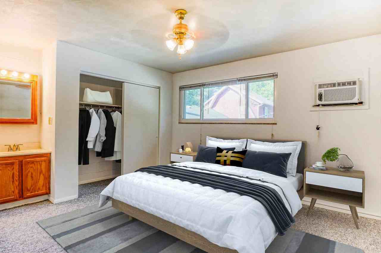 1536 Colfax Street - Photo 7 of 8