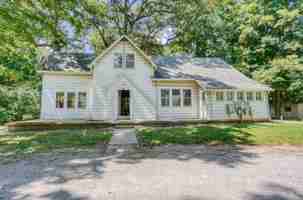 featured image of 2200 State Road 26 W