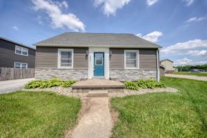 featured image of 2324 Northwestern Ave