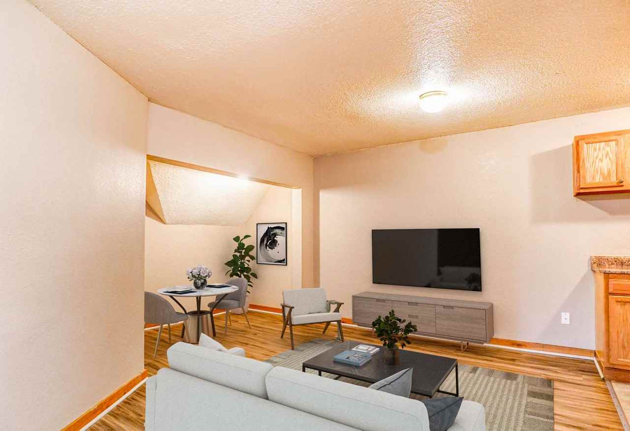 99 E Wood Street - Photo 6 of 7