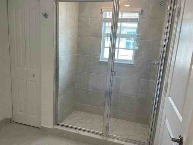 6737 Broadwater Ln - Photo 6 of 8