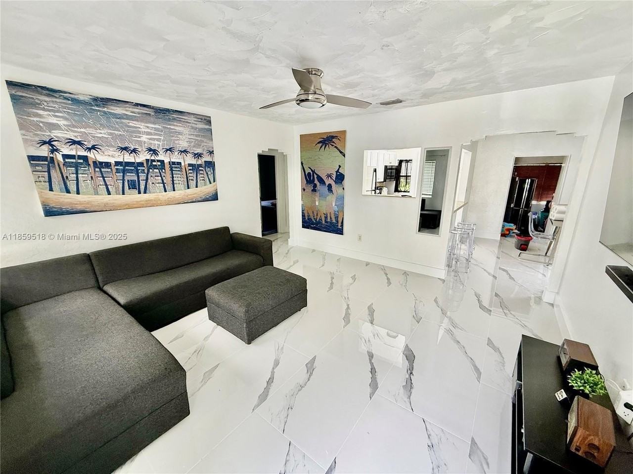 832 Nw 76th St - Photo 2 of 14