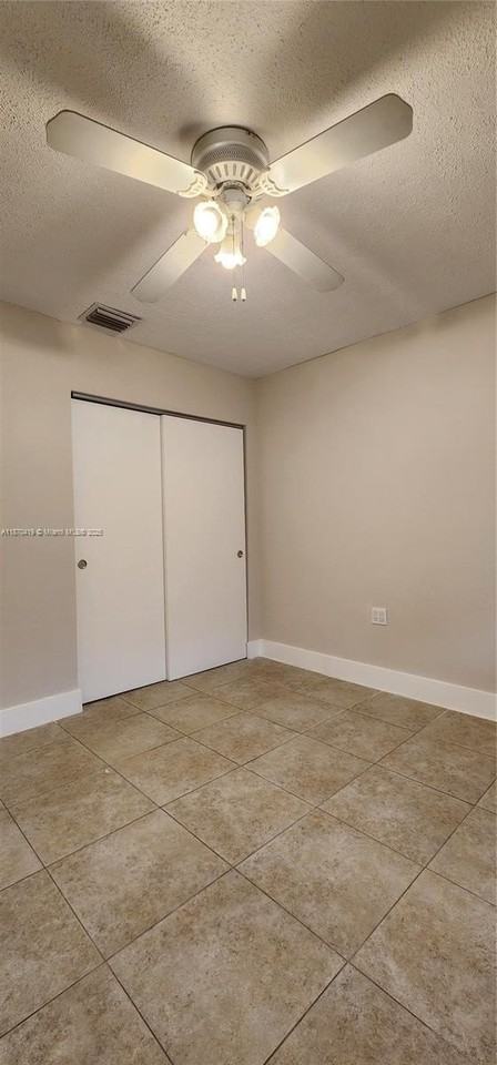 6121 Sw 39th St #S - Photo 6 of 12