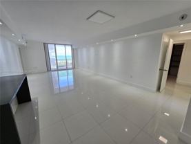 5825 Collins Ave #J4 - Photo 1 of 1