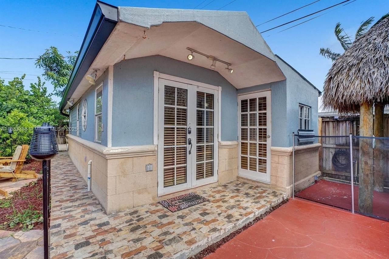 6300 Flagler Street #3