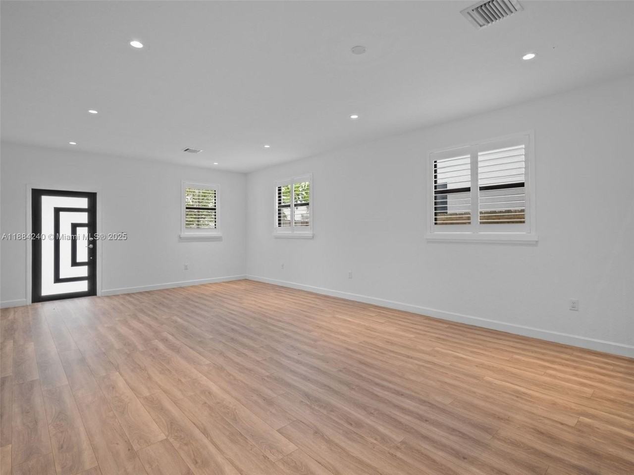 13362 Southwest 284th Street - Photo 6 of 50