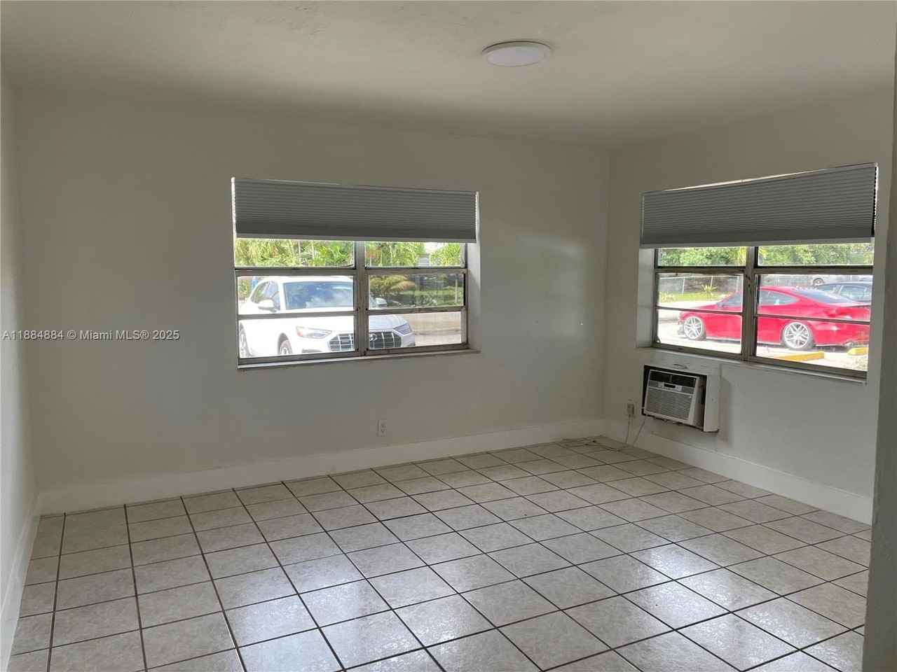 6021 Polk St #1 - Photo 3 of 6