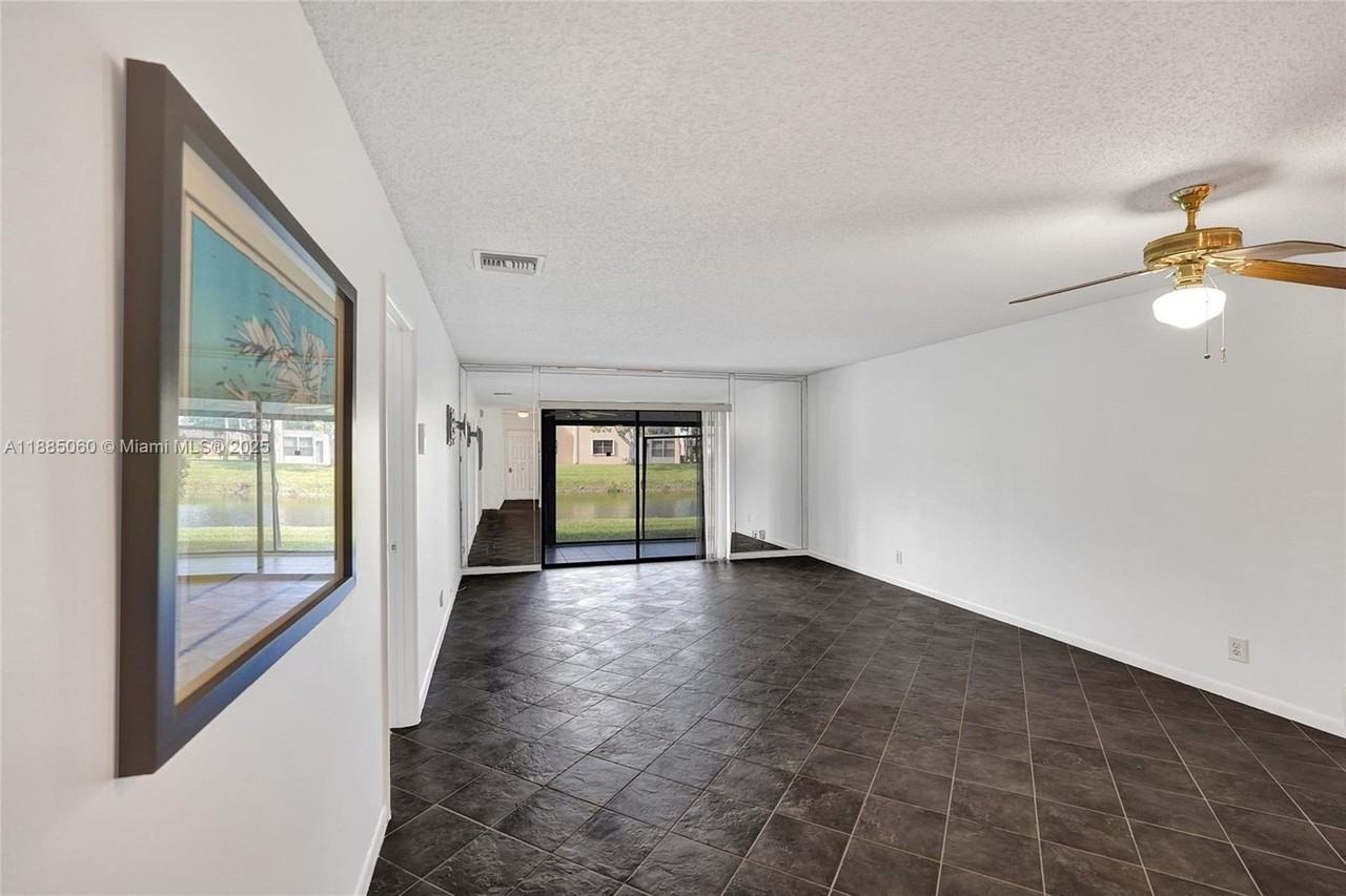 125 Lake Paula Dr #125 - Photo 7 of 39