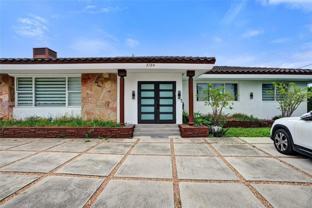 3784 Sheridan Ave - Photo 1 of 1