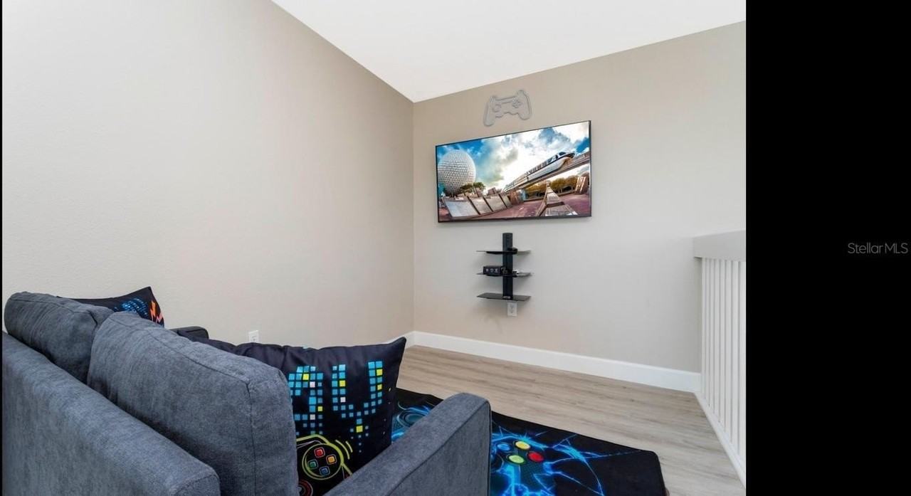 245 Highgate Park Blvd - Photo 6 of 50