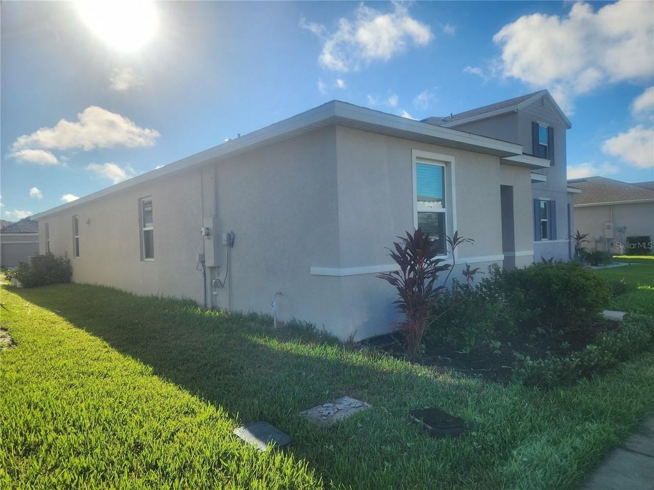 1567 Pines End Pl - Photo 3 of 9