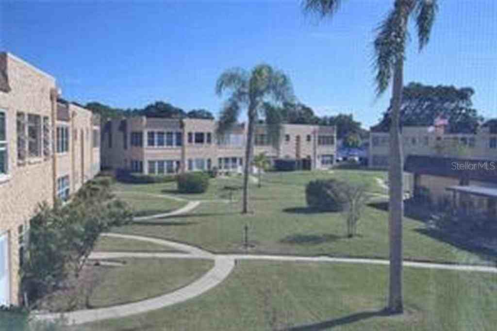 221 Cedarwood Cir #221 - Photo 2 of 22