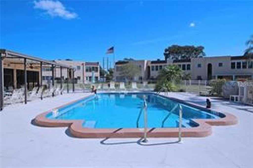 221 Cedarwood Cir #221 - Photo 4 of 22