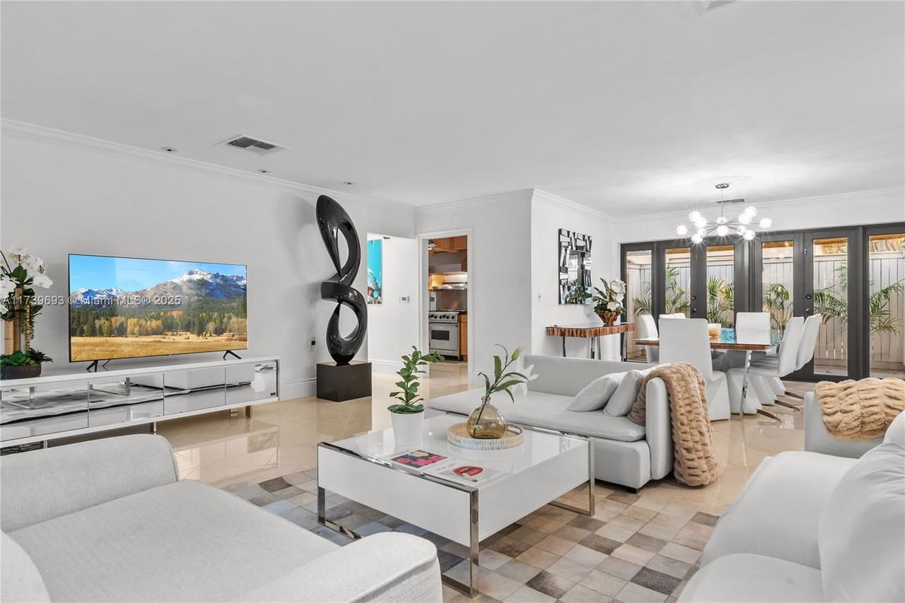 1840 Cleveland Rd #SFH - Photo 4 of 8