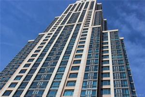 featured image of 175 Huguenot St #1405