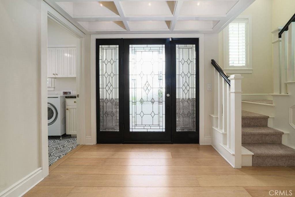 3731 4th Ave - Photo 3 of 41