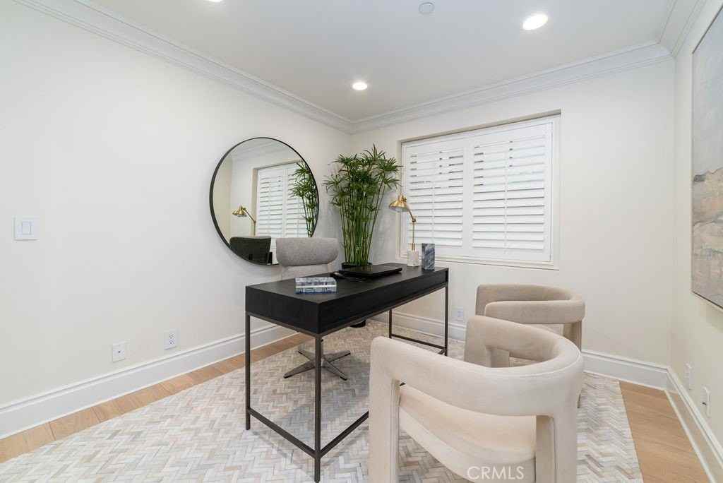 3731 4th Ave - Photo 7 of 41