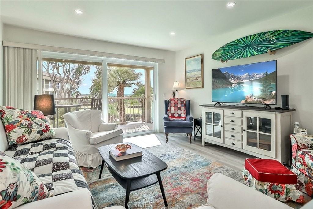 763 Reef Cir - Photo 6 of 50