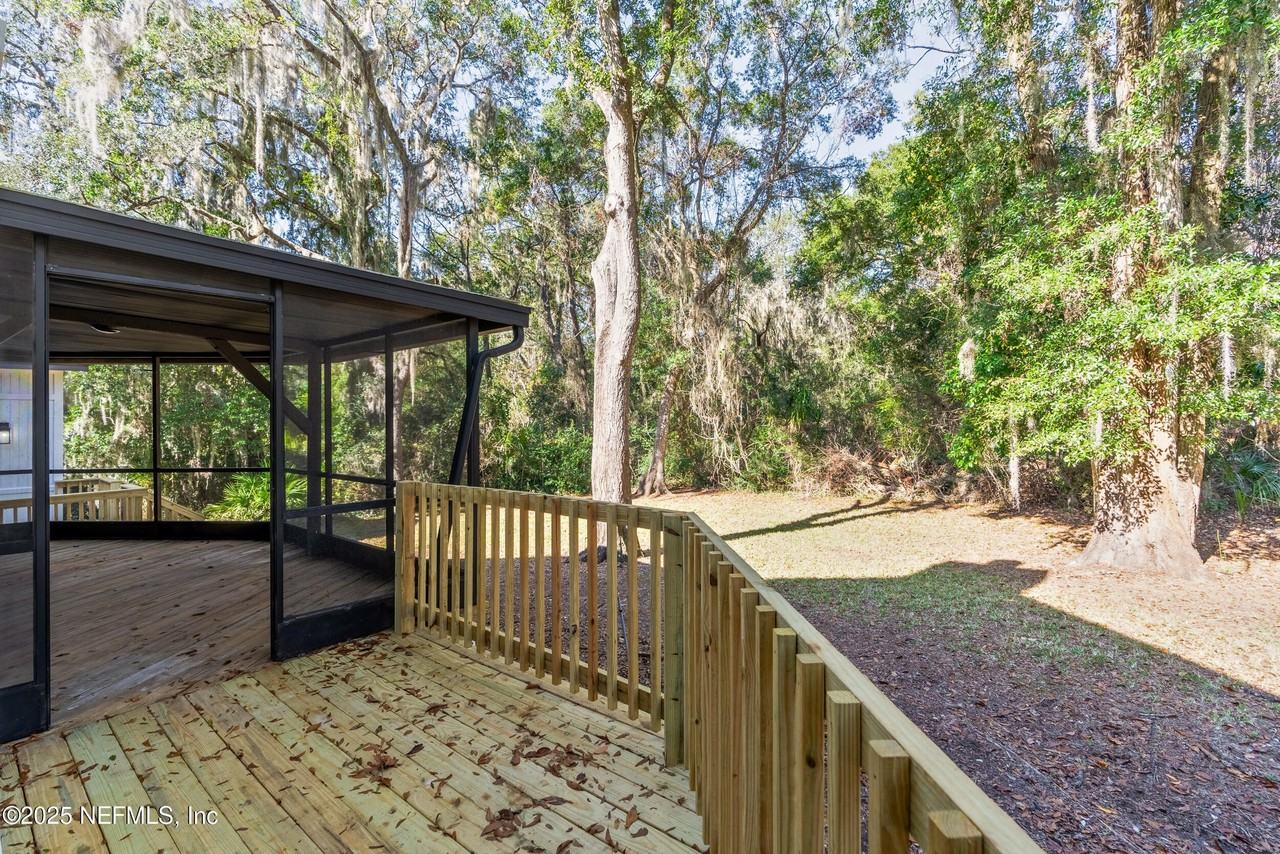 212 Raintree Trl - Photo 4 of 22