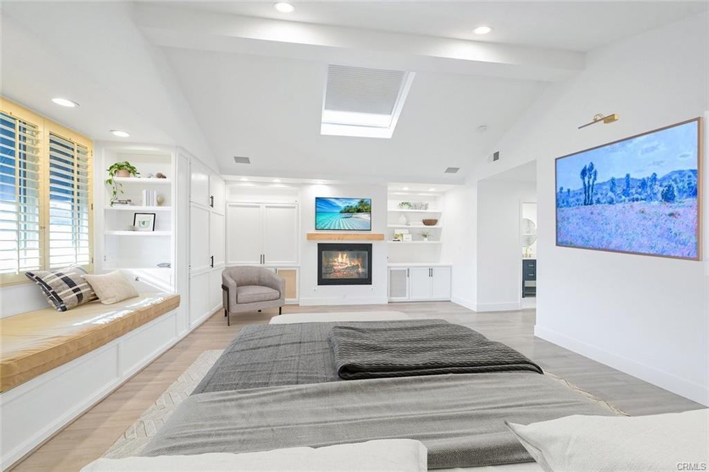 411 Goldenrod Ave #B - Photo 6 of 8